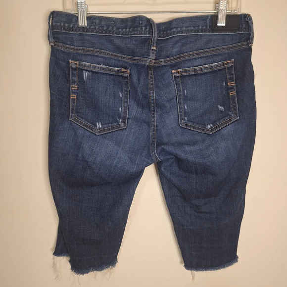 bebe vintage Chloe  distressed raw hem bermuda jean shorts SZ 30 - Picture 4 of 8